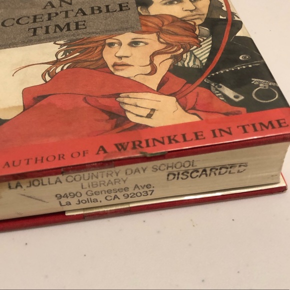 Madeleine L’Engle An Acceptable Time Book - Picture 2 of 8